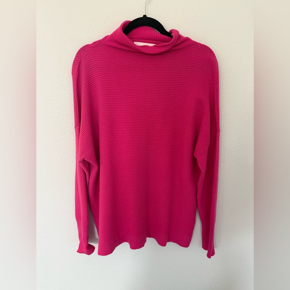 Chelsea & Theodore Vibrant Pink Cowl Neck Sweater Size Medium
